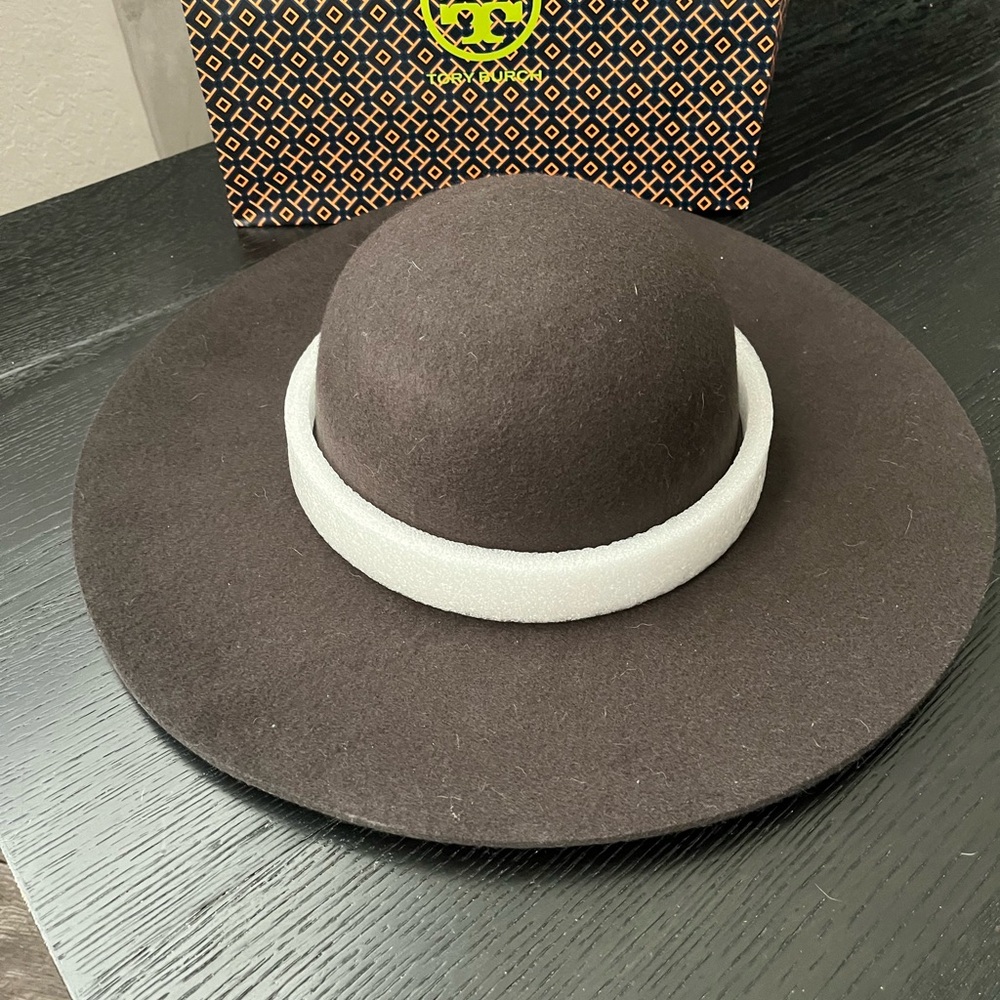 Tory Burch Woman’s Wide Brim Felt Hat - Picture 3 of 7
